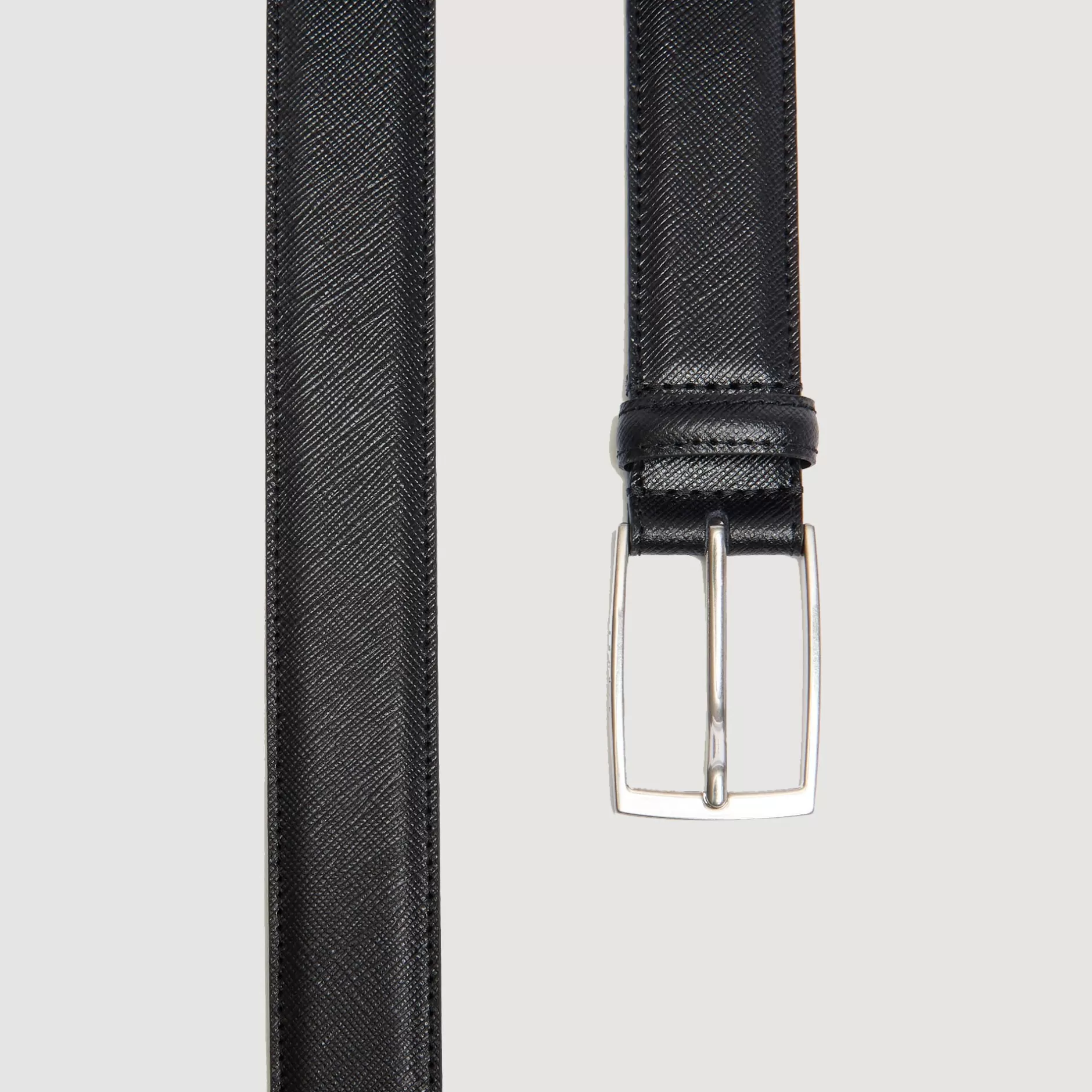 Shop Sandro Ceinture En Croute De Cuir Saffiano Noir