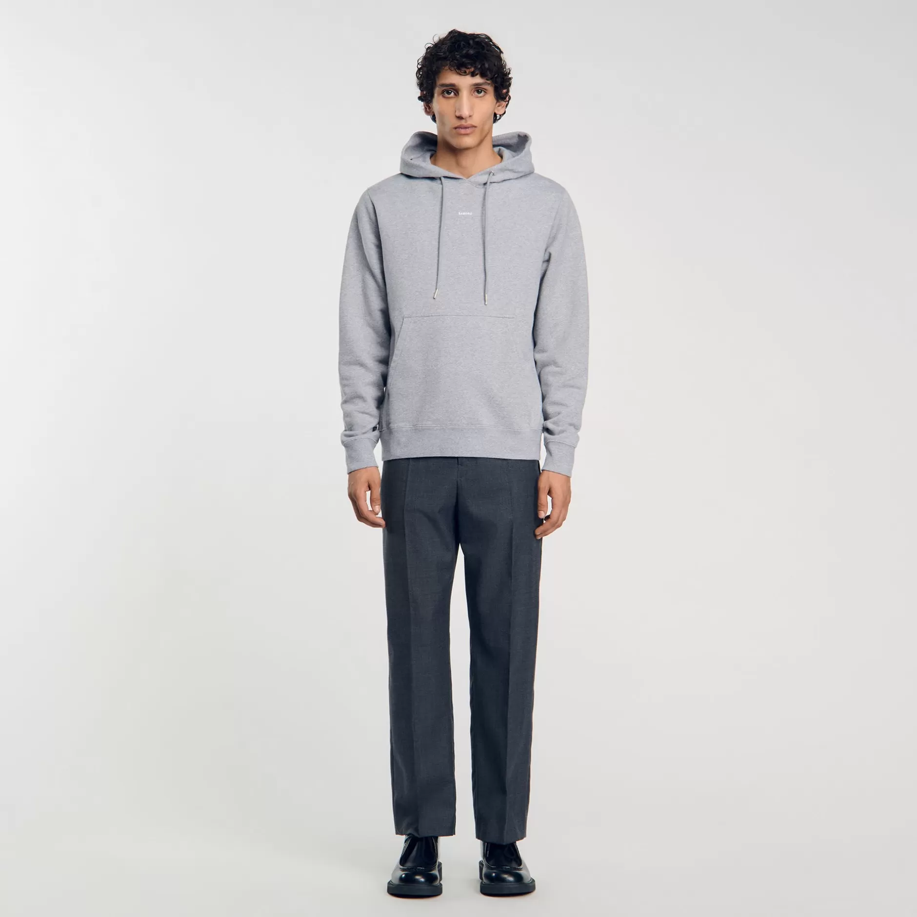 Fashion Sandro Hoodie Homme Brodé En Coton Biologique gris chiné