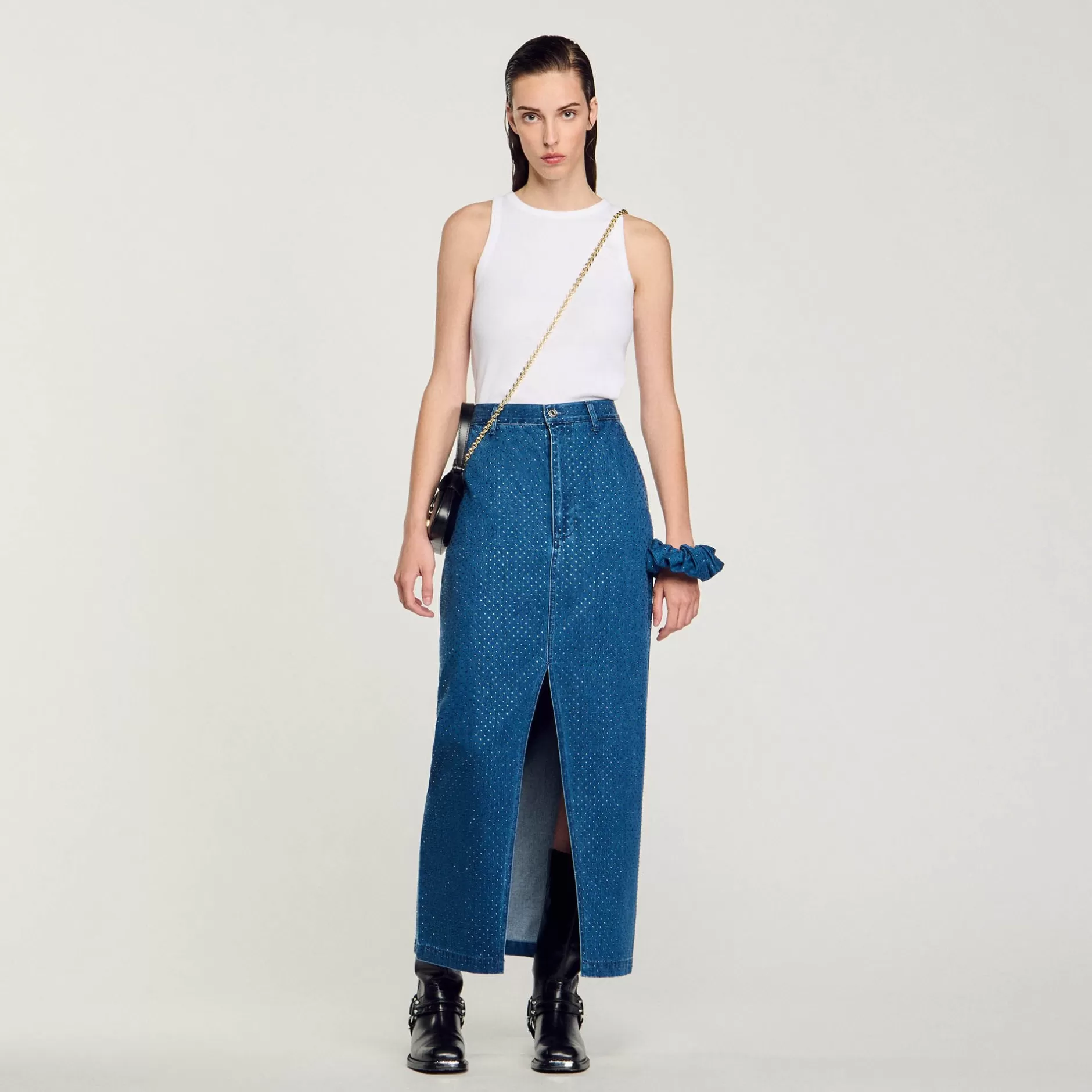 Shop Sandro Jupe Longue En Jean Strassé Bleu jean