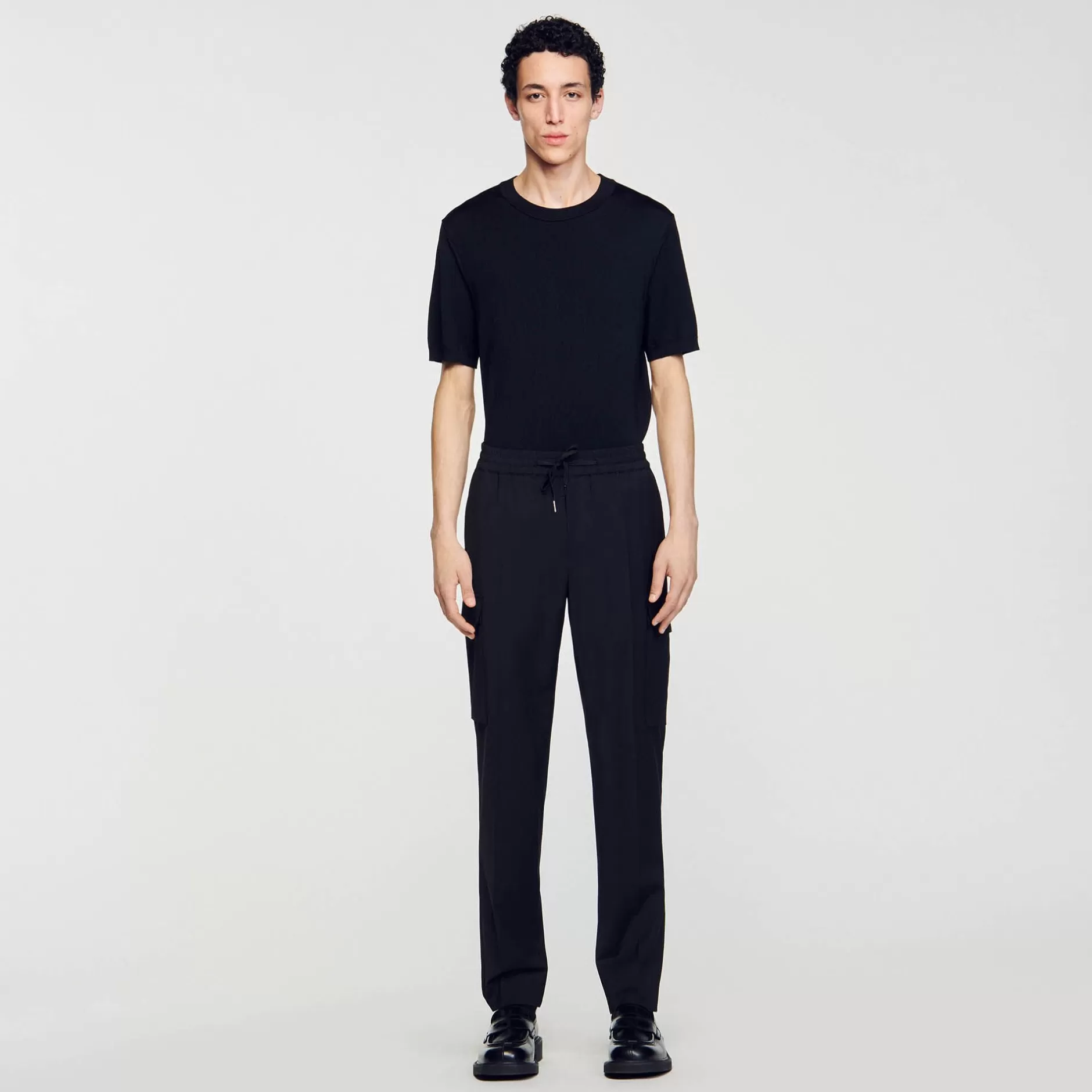 Shop Sandro Pantalon Cargo élastiqué Noir