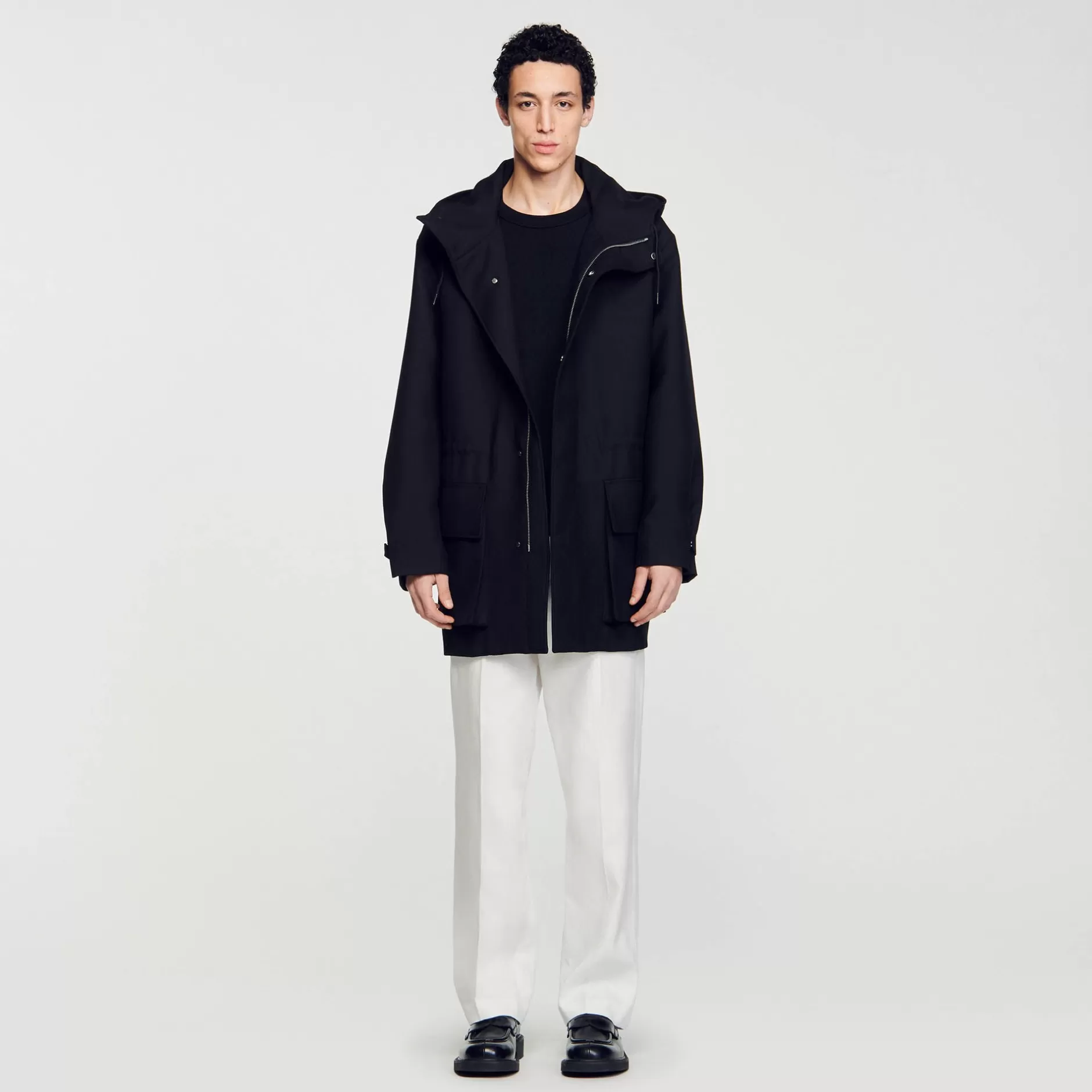 Shop Sandro Parka Oversize En Tissu Technique Noir