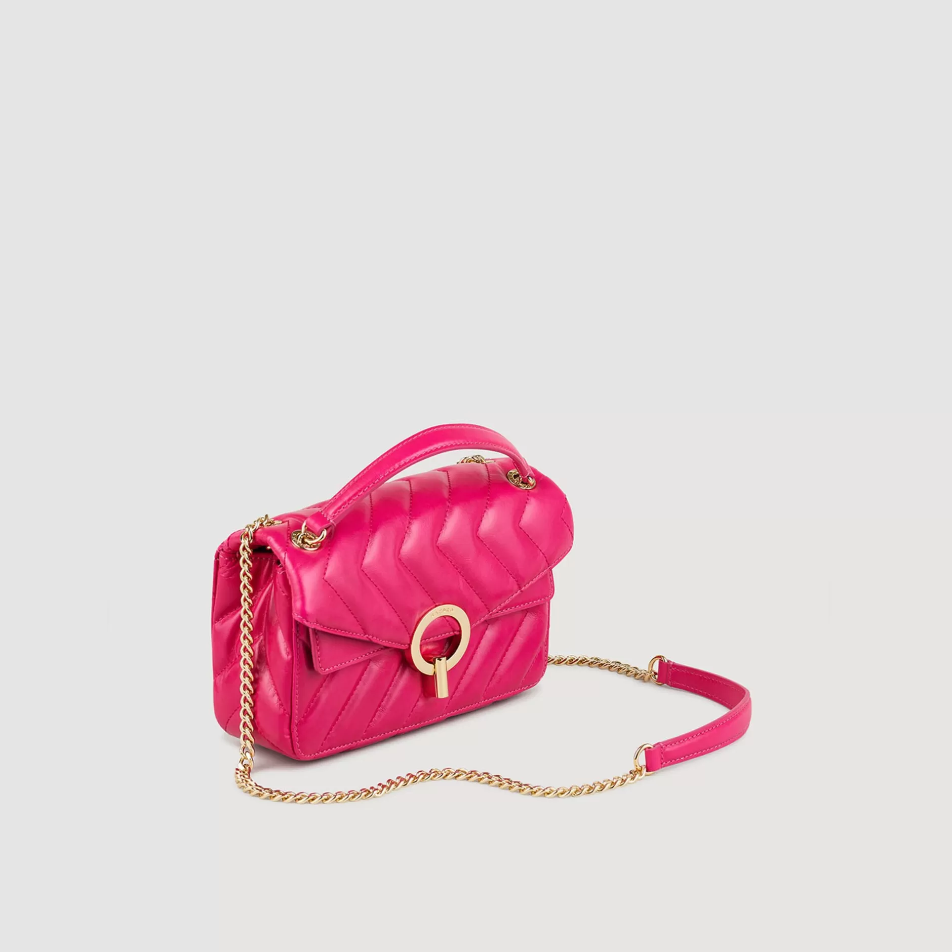 Shop Sandro Petit Sac Yza En Cuir Lisse Fushia