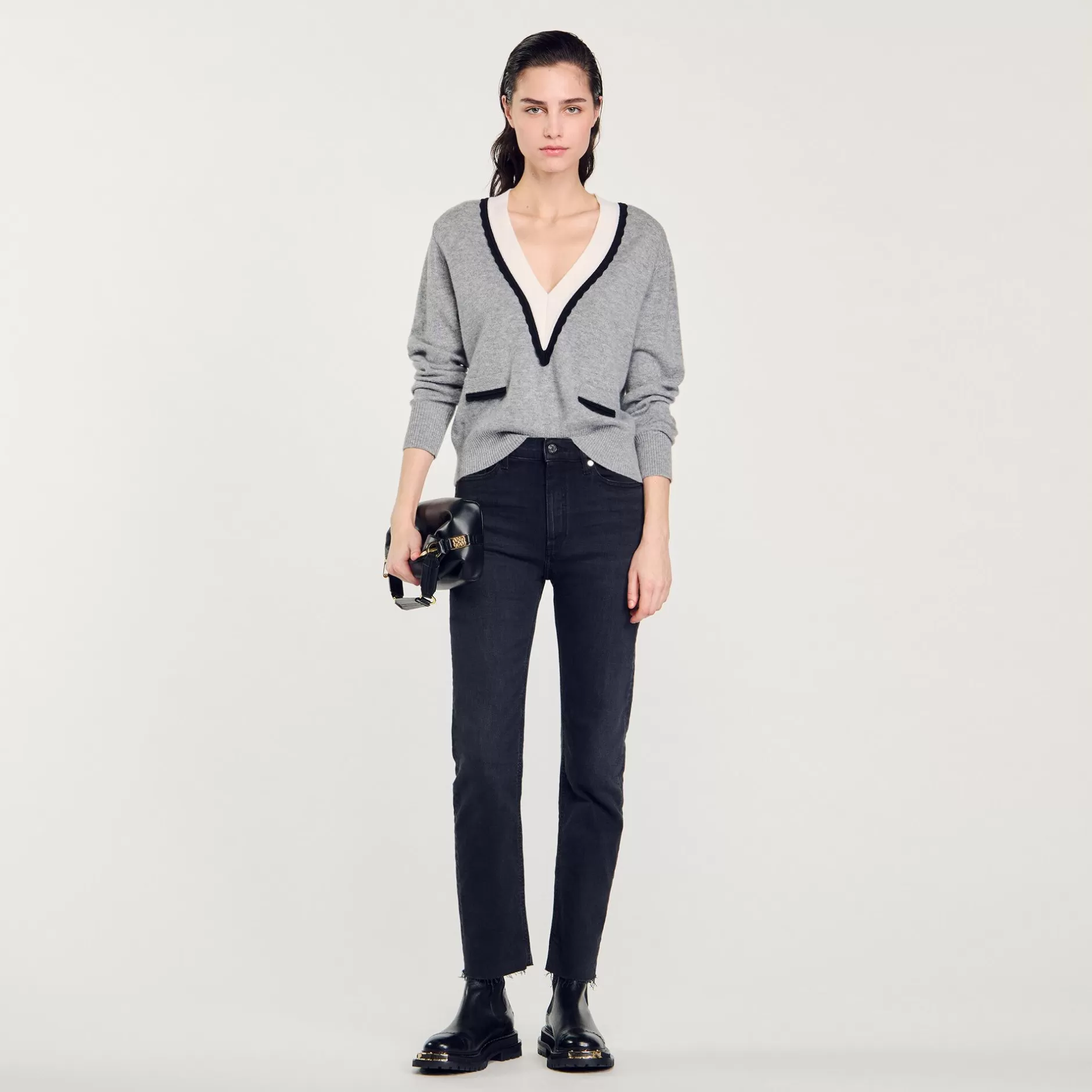 Flash Sale Sandro Pull à Col V Profond Contrasté gris chiné