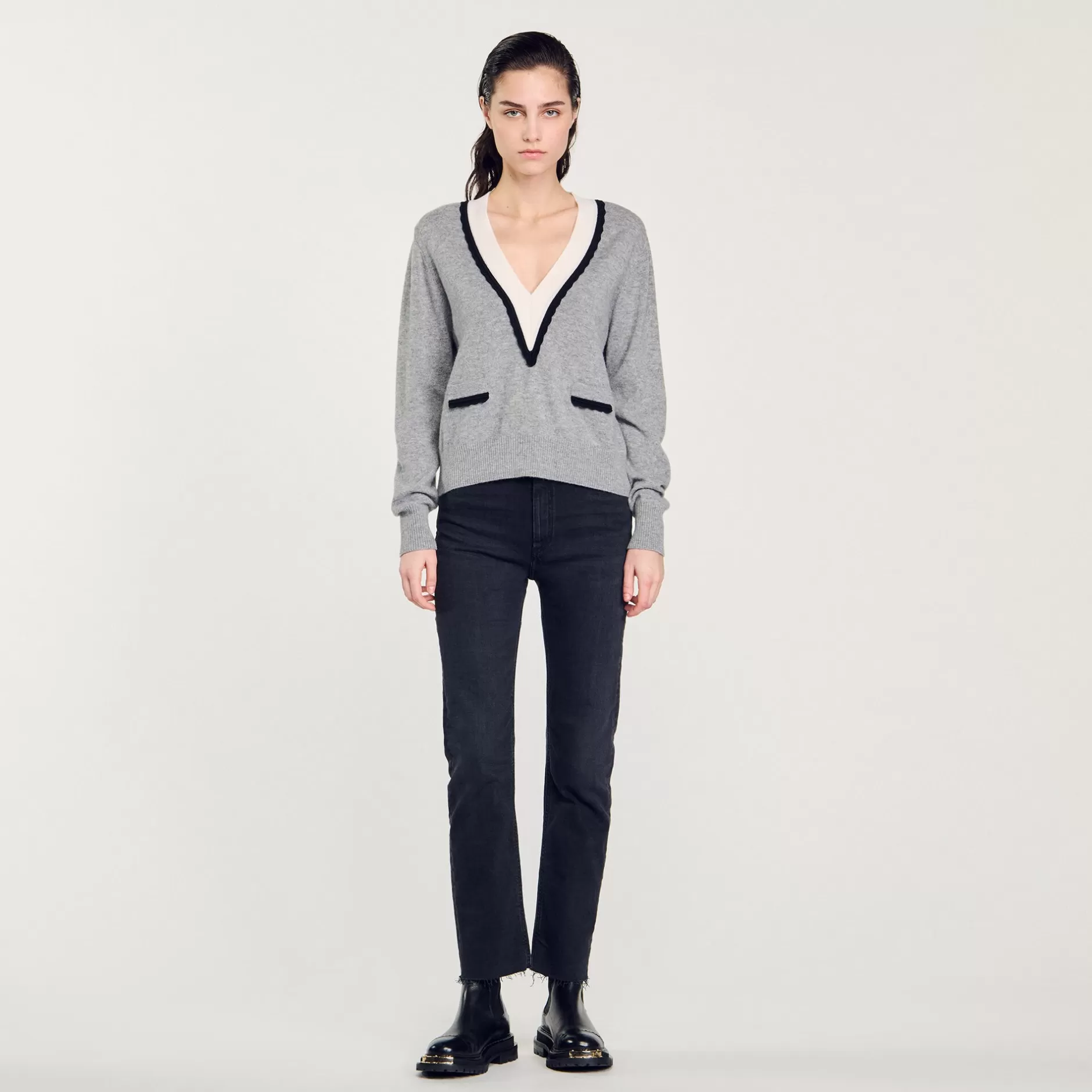 Flash Sale Sandro Pull à Col V Profond Contrasté gris chiné