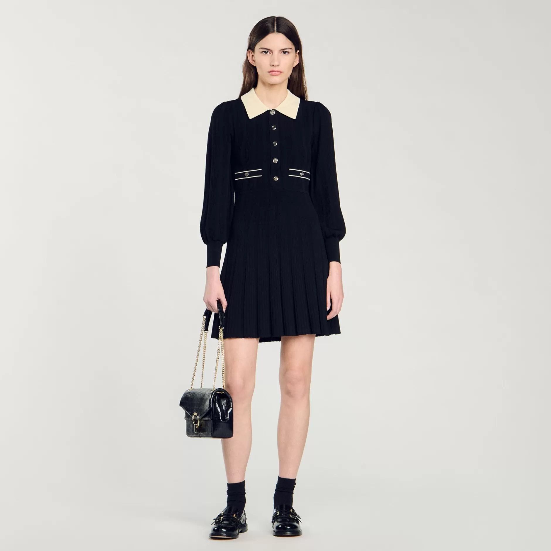 Outlet Sandro Robe En Maille Plissée Noir / Ecru