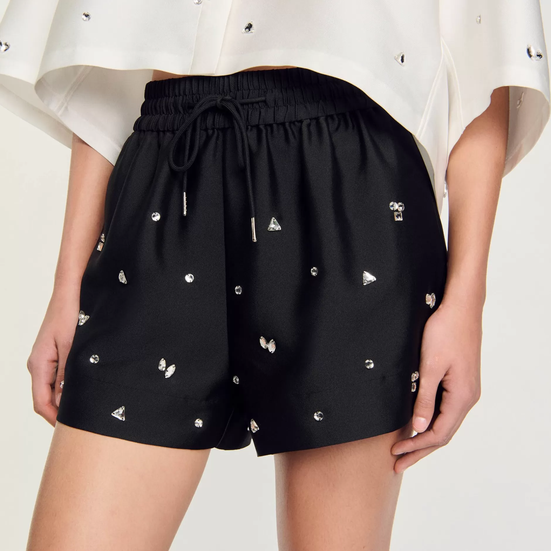 Flash Sale Sandro Short Large Strassé Noir