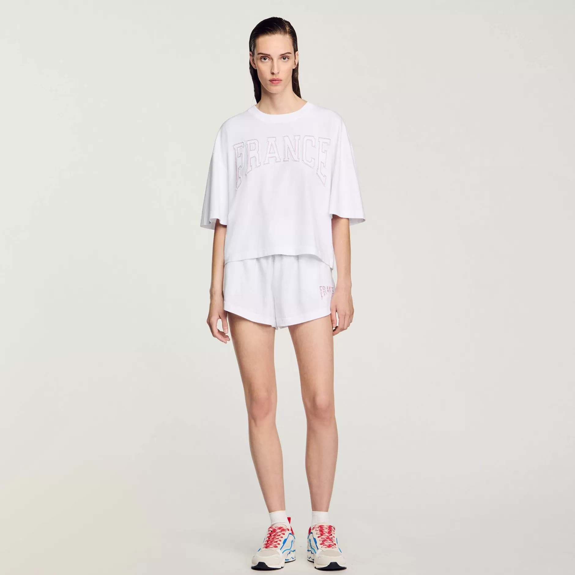 Shop Sandro Tee-shirt Court Brodé France blanc